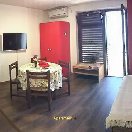 Zoran Apartmán
