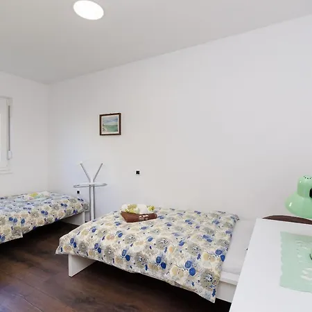 Zoran Apartmán *