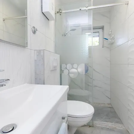 Zoran Apartmán *